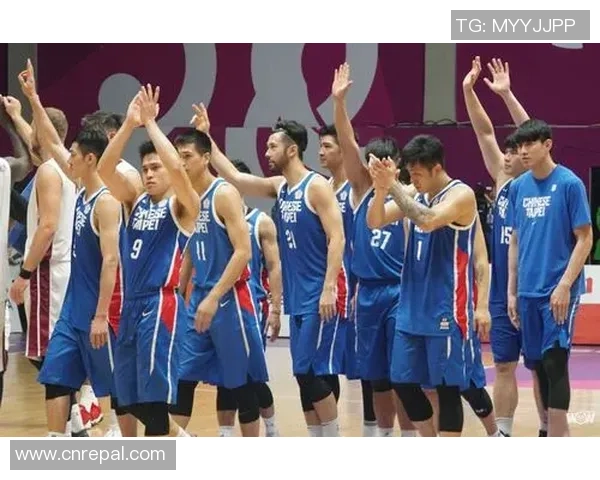 深圳篮球队荣登团队协作排行榜第一名展现卓越团队精神与默契配合